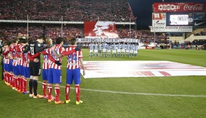 Homenaje a Luis Aragonés en el Vicente Calderón Foto: Europa Press