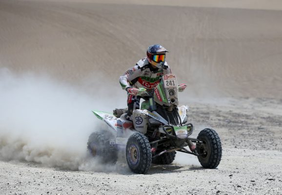 Pisco (Perú), 7 ene (EFE).- El chileno Ignacio Casale, el que es líder en la categoría de quads, está "tranquilo, y sin correr riesgos"