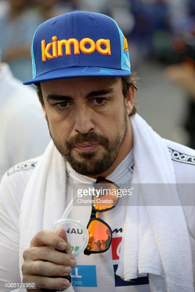 ABU DHABI, UNITED ARAB EMIRATES - NOVEMBER 25: Fernando Alonso of Spain and McLaren F1 prepares to drive on the grid before the Abu Dhabi Formula One Grand Prix at Yas Marina Circuit on November 25, 2018 in Abu Dhabi, United Arab Emirates. (Photo by Charles Coates/Getty Images)