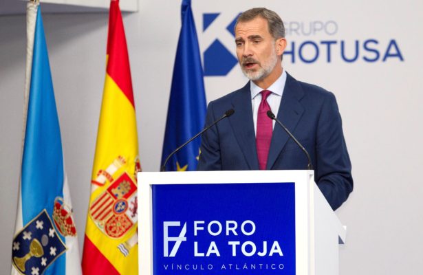 El rey inauguró en Galicia el Foro La Toja Vínculo Atlántico