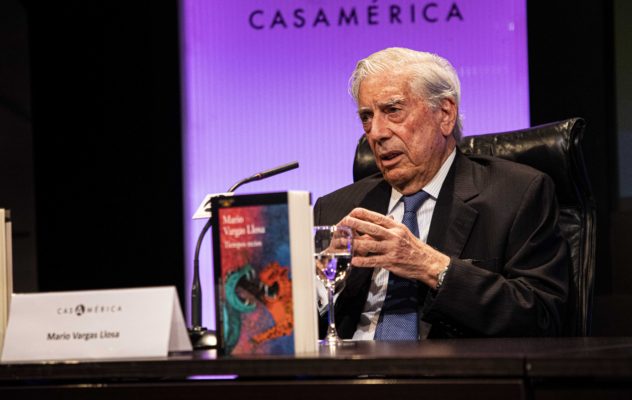 Mario Vargas Llosa durante la presentación de su libro en Casa América el pasado 8 de octubre. Hodei Ontoria.
