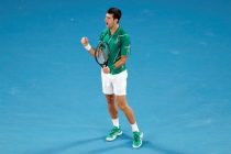 Novak Djokovic consiguió su octavo título de Australia. Fotografía: EFE/EPA/ROMAN PILIPEY