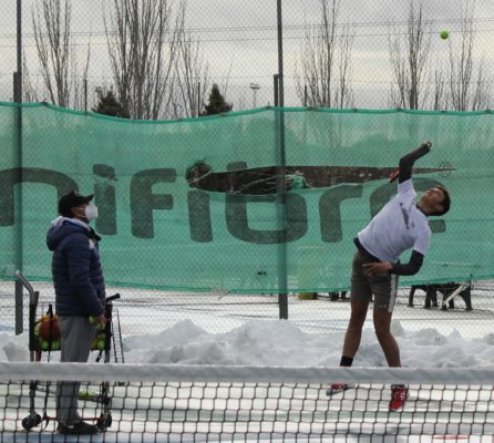 Giorgi Deyanov nieve filomena entrenando nadal djokovic australia universidad europea madrid españa tenista