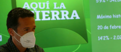 Jacob Petrus, presentador de Aquí la Tierra