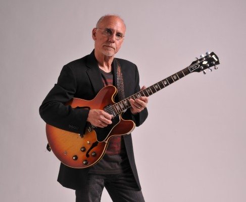 Larry Carlton