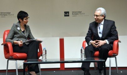 Ernesto Zedillo con la Rectora Isabel Fernández