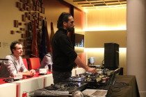 El DJ Cristian Varela impartiendo su masterclass