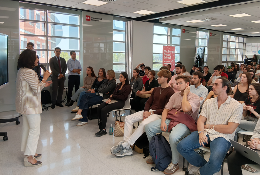 Mariló Martínez. Decana de Económicas, Empresariales y Comunicación. Foto: Asaf Levi