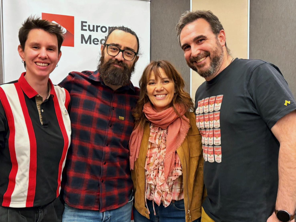 Un mono más: «Homo Sapiensas: ¿Quién a quién?»