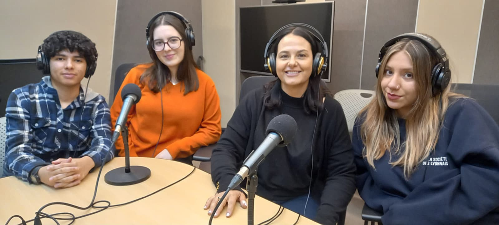 NeuroShots: «Cómo el contexto moldea lo que pensamos», 9 – marzo – 2026