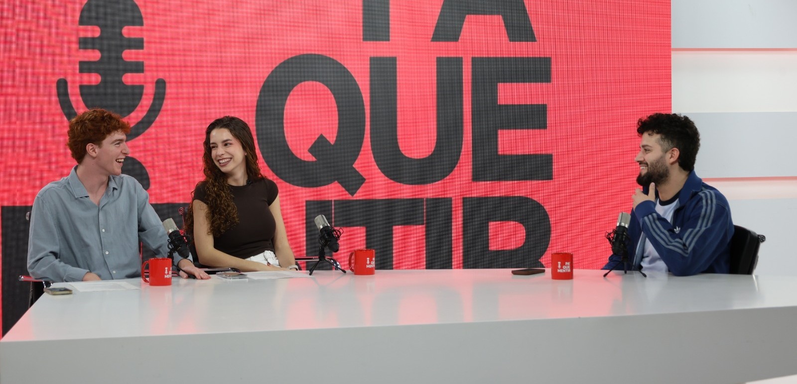 “¡Oh Dios míooo!” Javi Hoyos protagonista de Pa’ que mentir, podcast de la Universidad Europea 