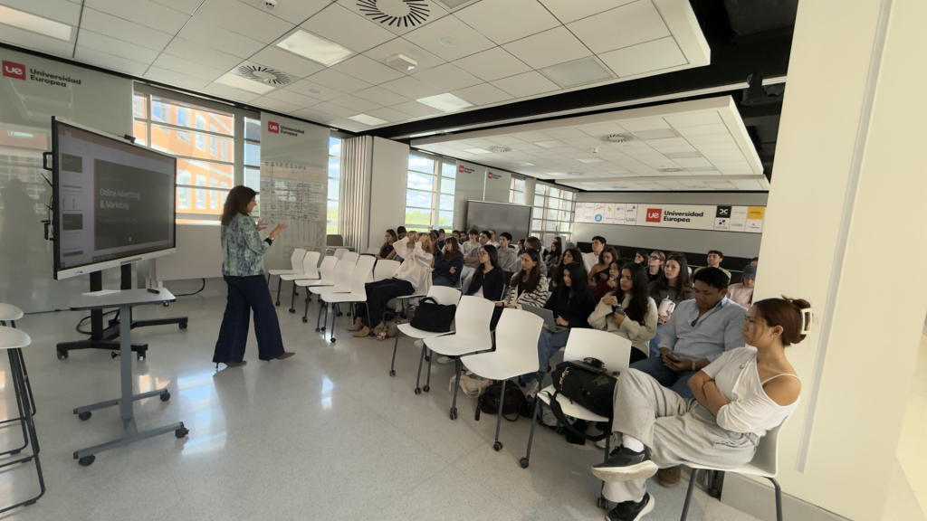 Helena Suárez Jaqueti, Partner at Écija, shared with Universidad Europea students. PHOTO: Marcos González