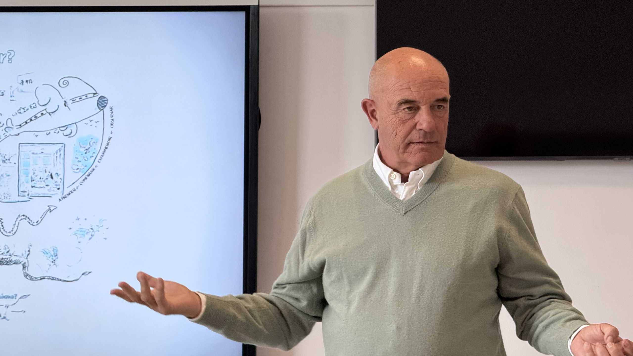 Pepe Sanjurjo en una sesión de coaching de la Universidad Europea. Fotografía: Renato Garduño.