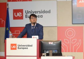 Rafael Calduch inaugurando la II Global Affairs Week