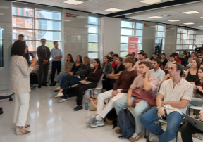 Mariló Martínez. Decana de Económicas, Empresariales y Comunicación. Foto: Asaf Levi